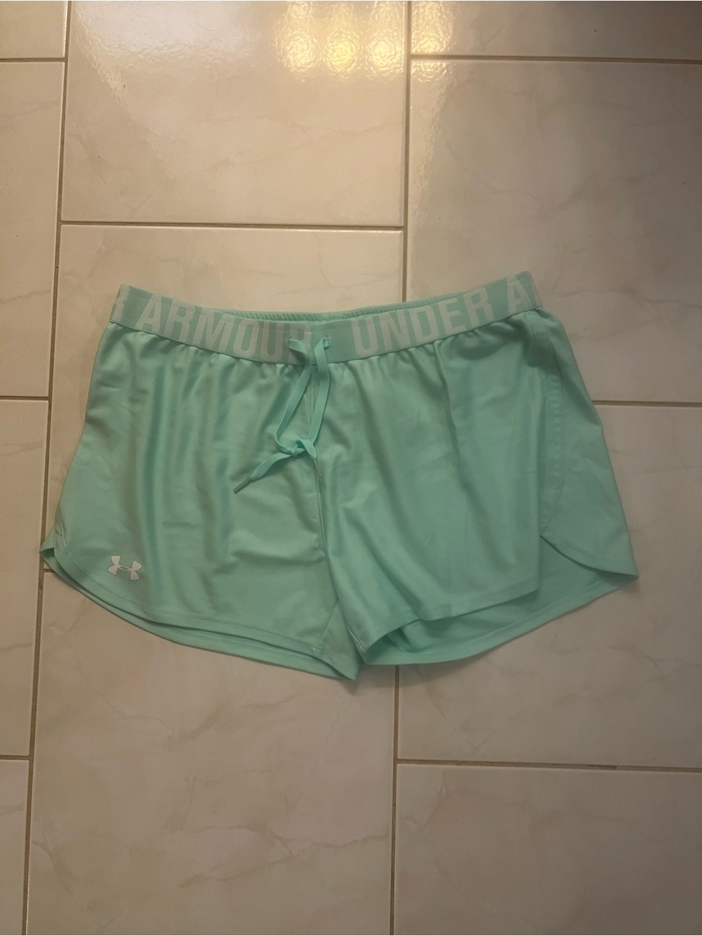 Under Armour Women’s Light Mint Heat Gear Loose Fit Drawstring Shorts
